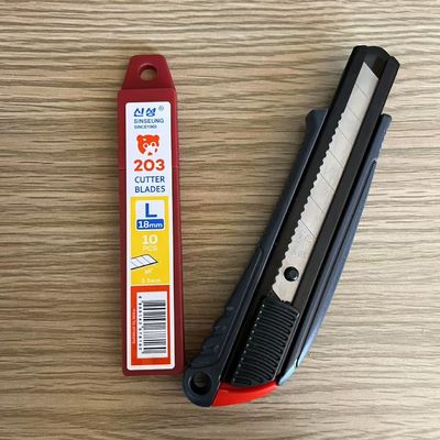 comprar Precisão e Durabilidade Tesouras de lâmina de 18 mm para profissionais artesanais Fabricação em linha