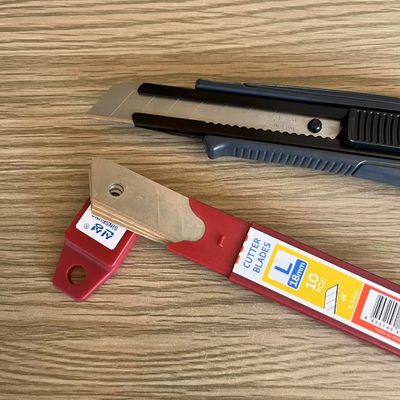 comprar As lâminas de corte de 18 mm versáteis são adequadas para várias tarefas de corte Largura de 18 mm Frequência de substituição varia dependendo do uso Fabricação em linha