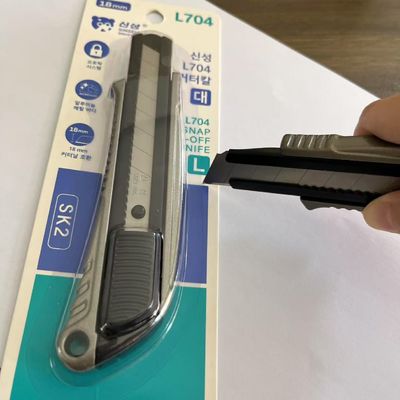 comprar Faca de lâmina retrátil com lâmina destacável Inclui 1 faca utilitária Fabricação em linha