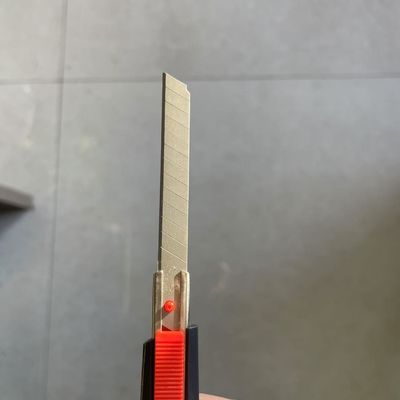 Lâmina de Faca para Carpete de 9mm com 12 Segmentos, Espessura de 0,35mm, Ângulo de 60 Graus para Corte de Precisão