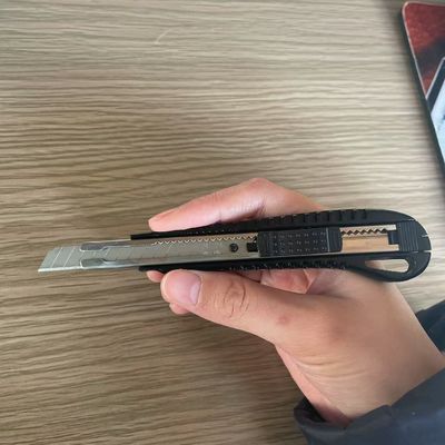 Snap Off Blade 9mm facas utilitárias com alça de plástico e 1 lâmina incluída